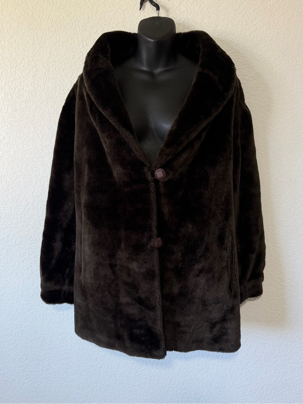Mob Wife Vintage Chocolate Brown Faux Fur Coat 🤎